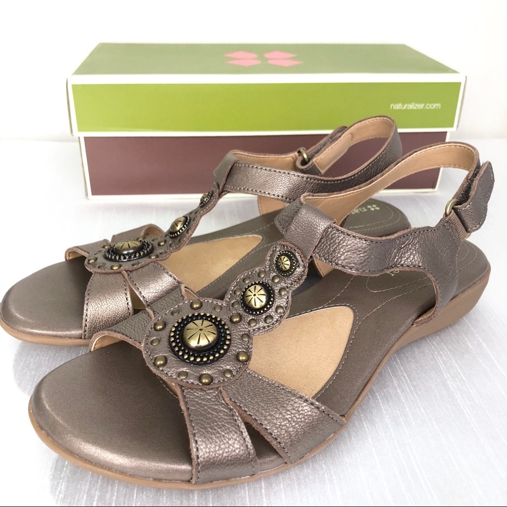 NEW Naturalizer N5 Comfort Leather Sandals 7.5W
